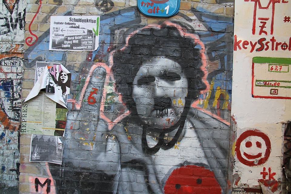 Street Art by MTO in Berlin